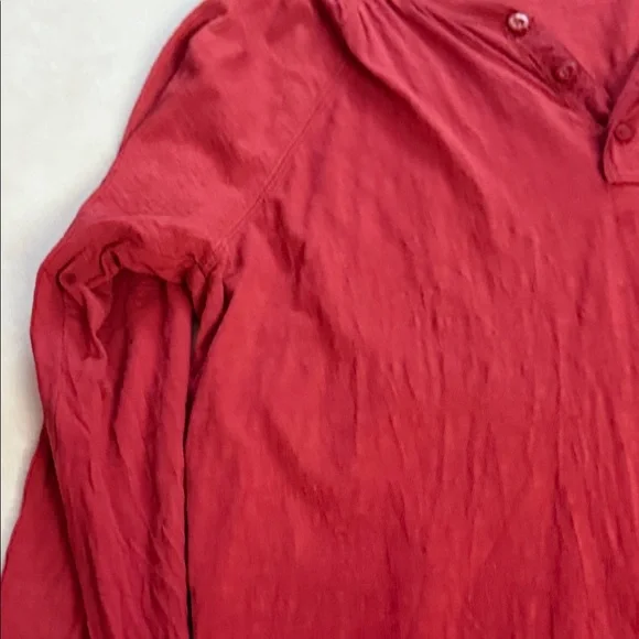 GAP Men's Long Sleeve Red Henley Shirt 🐯 - Picture 9 of 12
